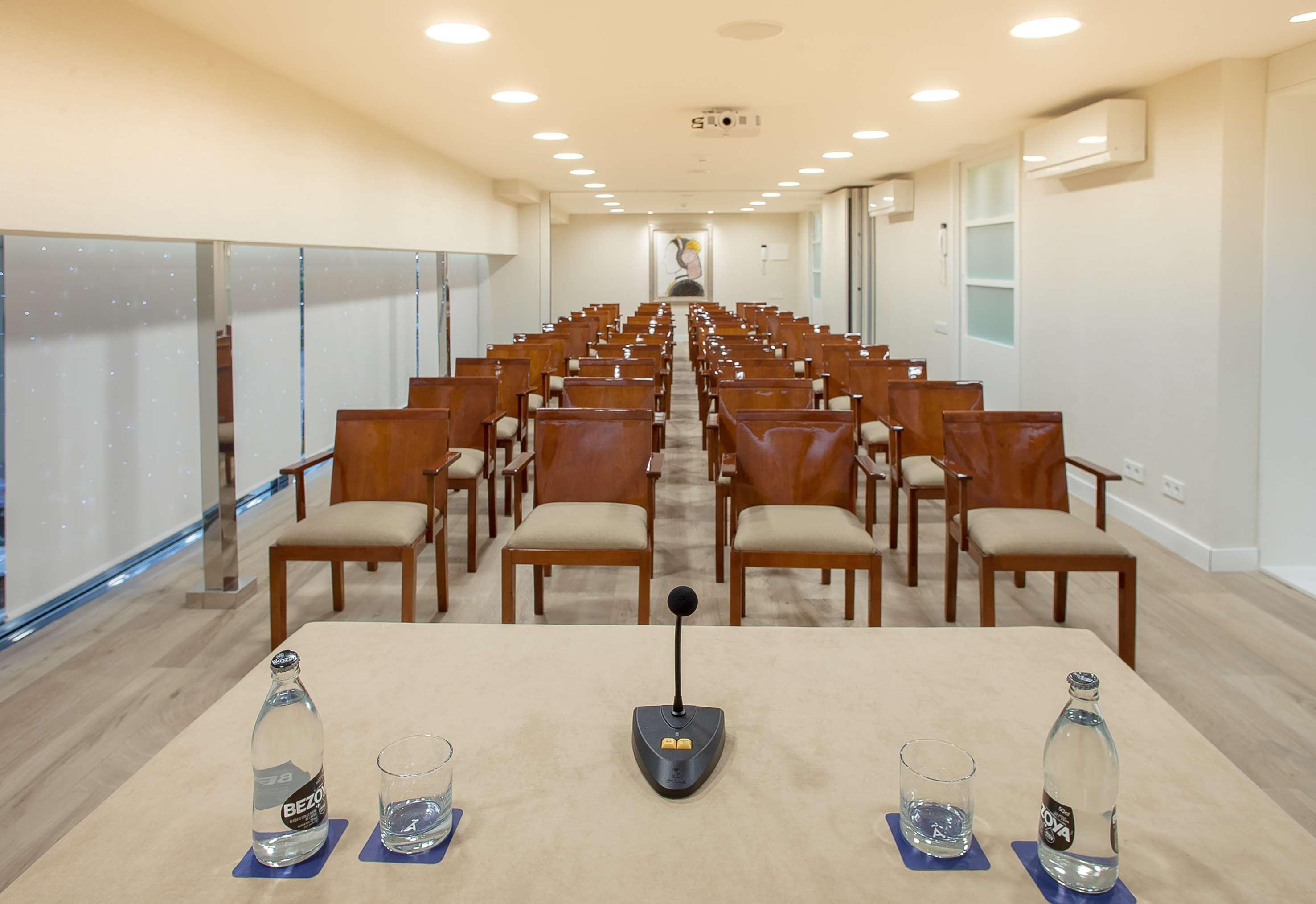 Hotel Melia Plaza Valenza Esterno foto