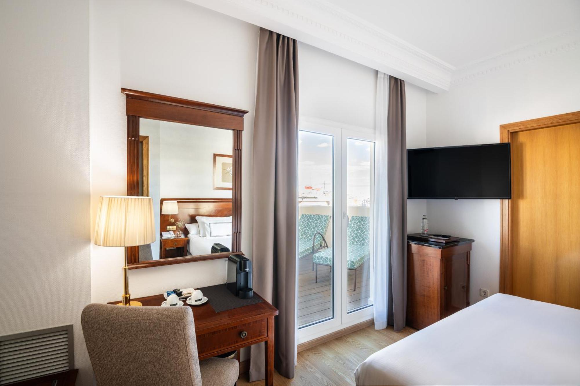 Hotel Melia Plaza Valenza Esterno foto
