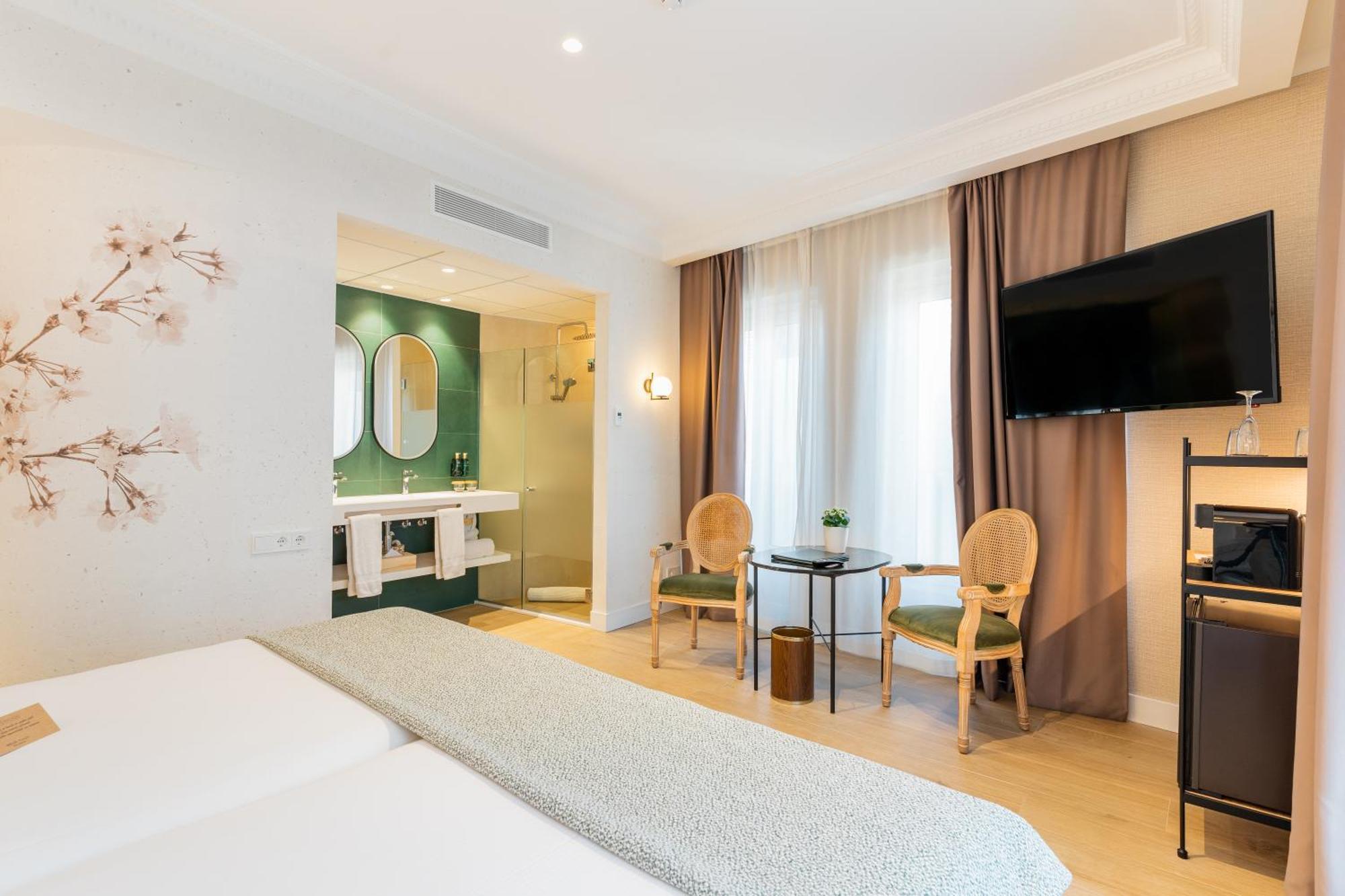 Hotel Melia Plaza Valenza Esterno foto