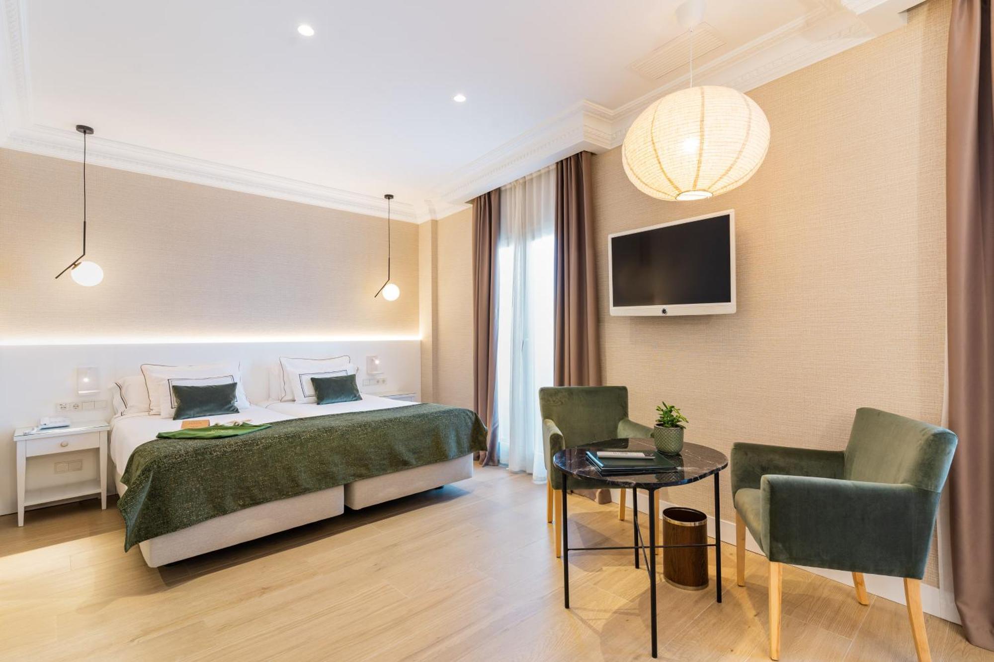 Hotel Melia Plaza Valenza Esterno foto
